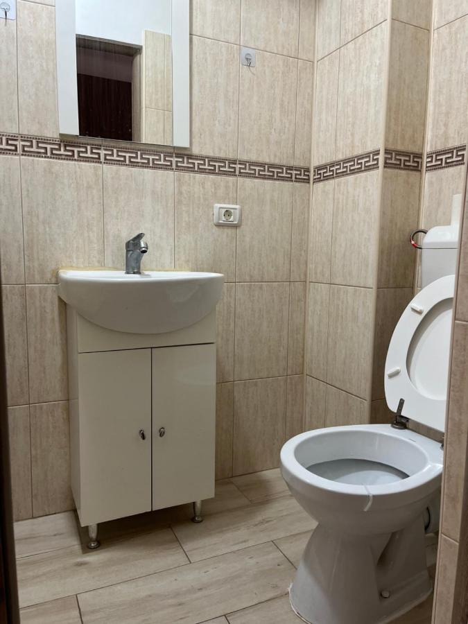 Apartmán Apart Uta3 Arad Exteriér fotografie